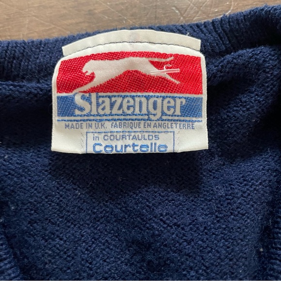 Vintage Molson Canadian 80s Embroidered V-Neck Sweater - Picture 4 of 5